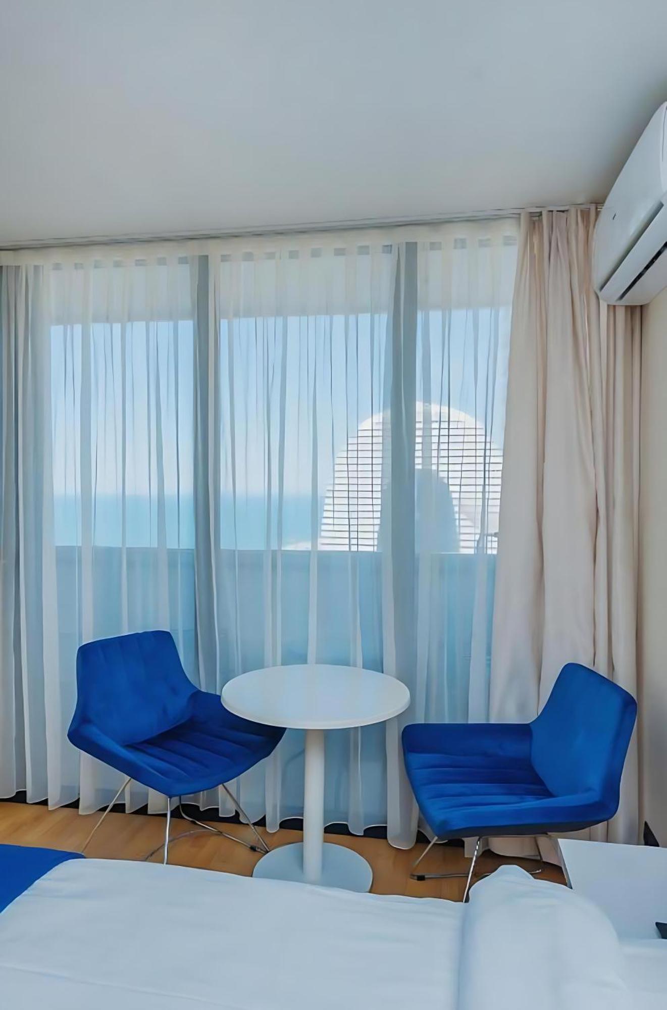 Orbi City Hotel Vip - 바투미 외부 사진